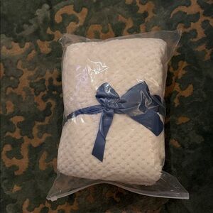 Brand New waffled texture Ultra soft blanket